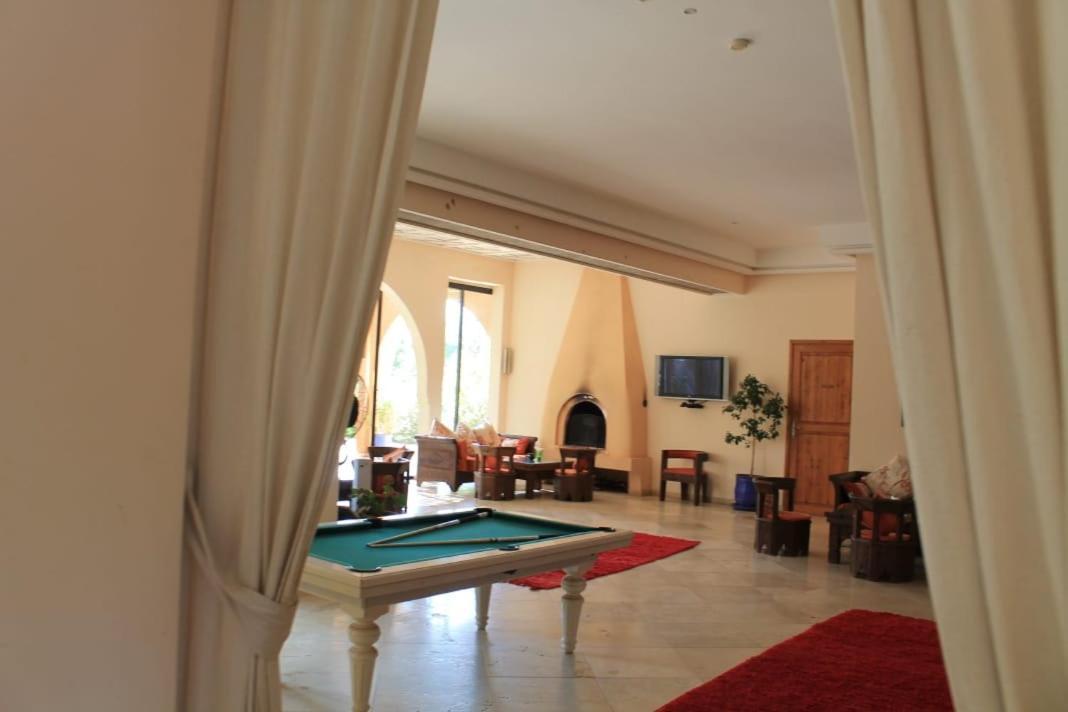 Villa Marco Au jardin des senteurs El Ain Extérieur photo