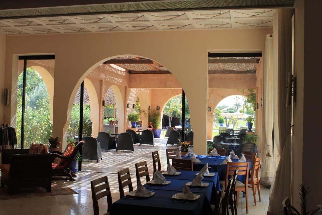 Villa Marco Au jardin des senteurs El Ain Extérieur photo
