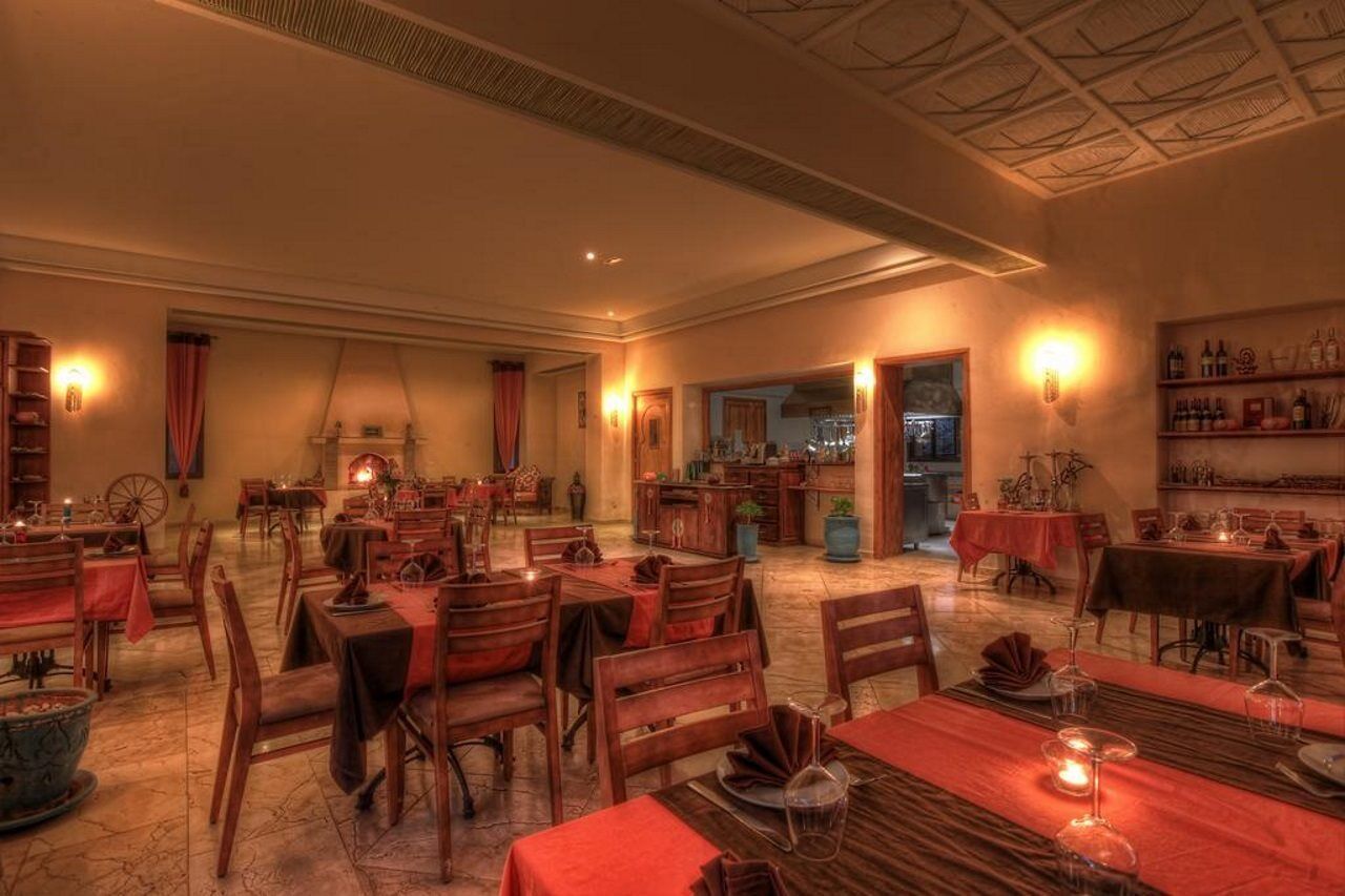 Villa Marco Au jardin des senteurs El Ain Extérieur photo